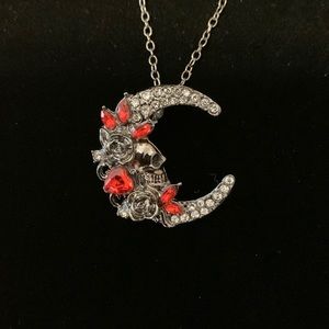 NWOT   Goth Necklace